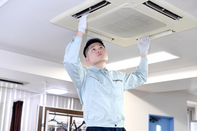 船橋市 業務用エアコン回収
